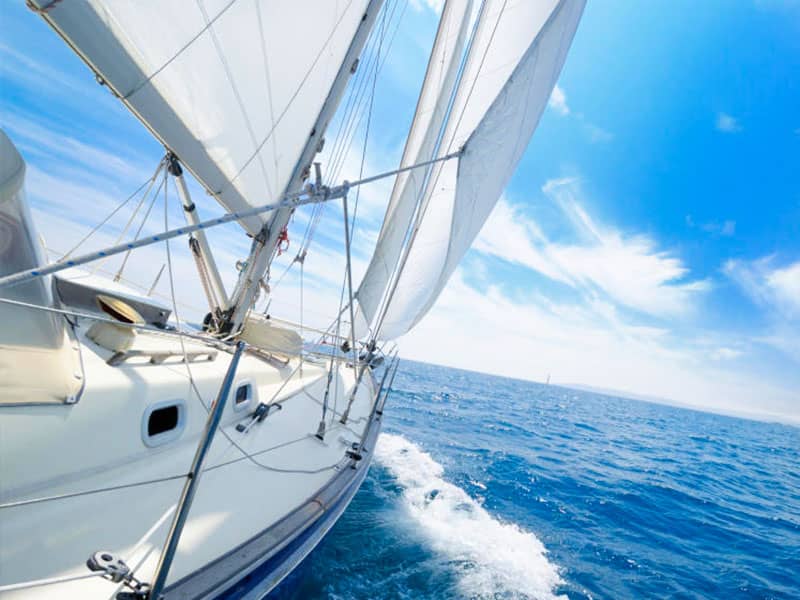 Autoscuola Graziano a Trapani rilascia patente nautica per imbarcazioni a vela