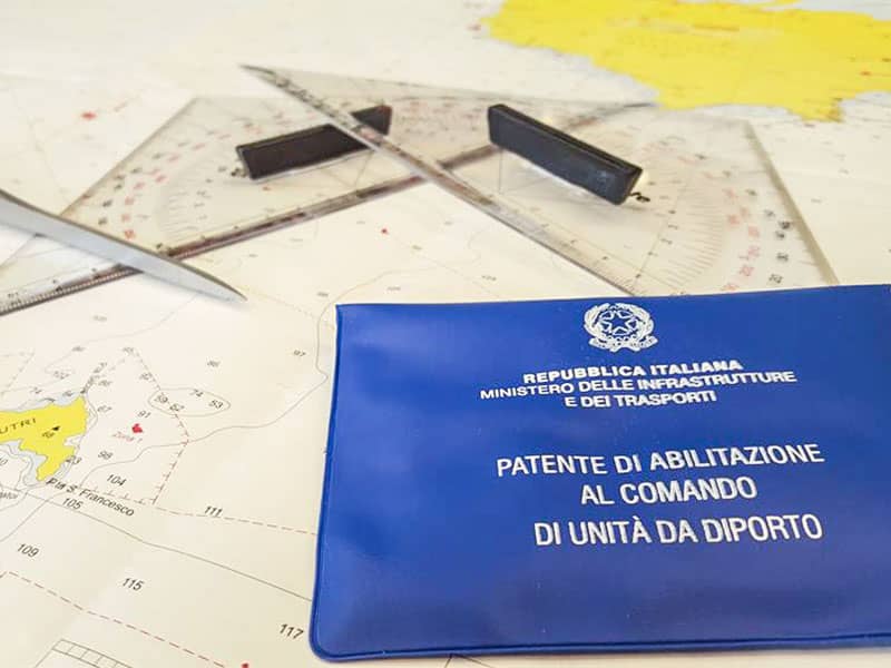 Autoscuola Graziano a Trapani rilascia patente nautica per imbarcazioni a motore e a vela